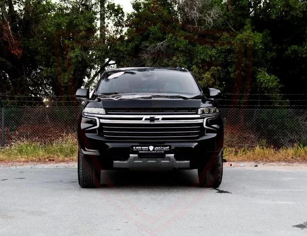 Chevrolet Suburban LT 5.3L 4WD | 2023 | GCC | Original Paint | Accident-Free | In Excellent