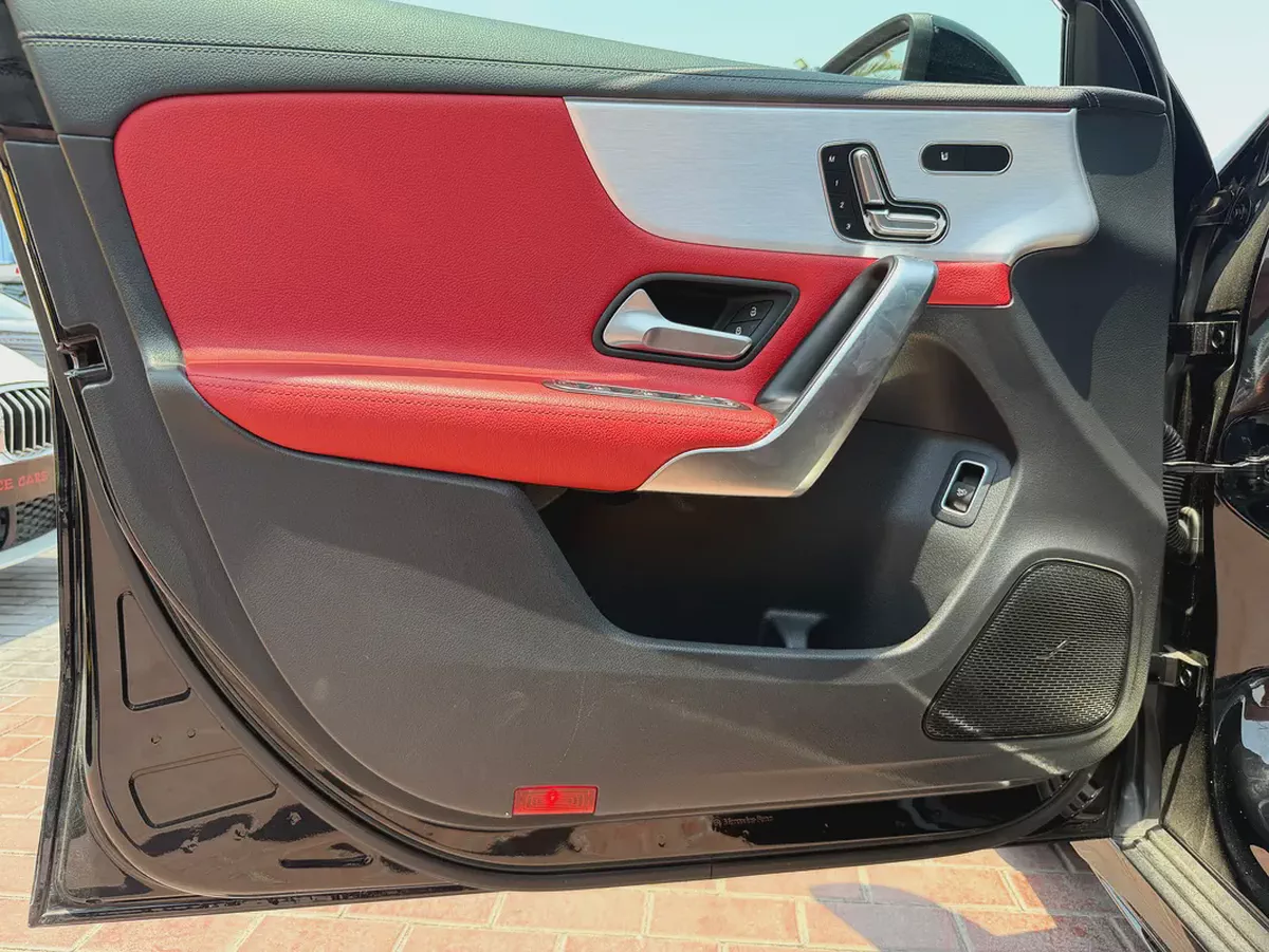 Mercedes-Benz A-Class A 35 AMG 4MATIC 2020 GCC Specs-8-8