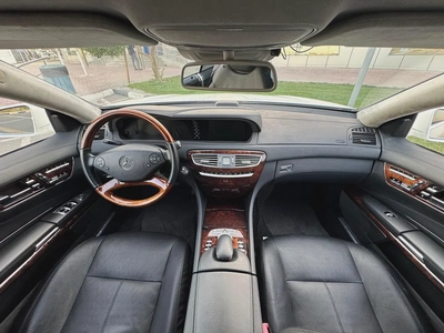 Mercedes-Benz CL 550, 2012, Japanese Specs-6
