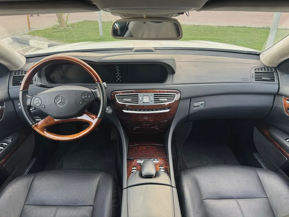 Mercedes-Benz CL 550, 2012, Japanese Specs-7-7