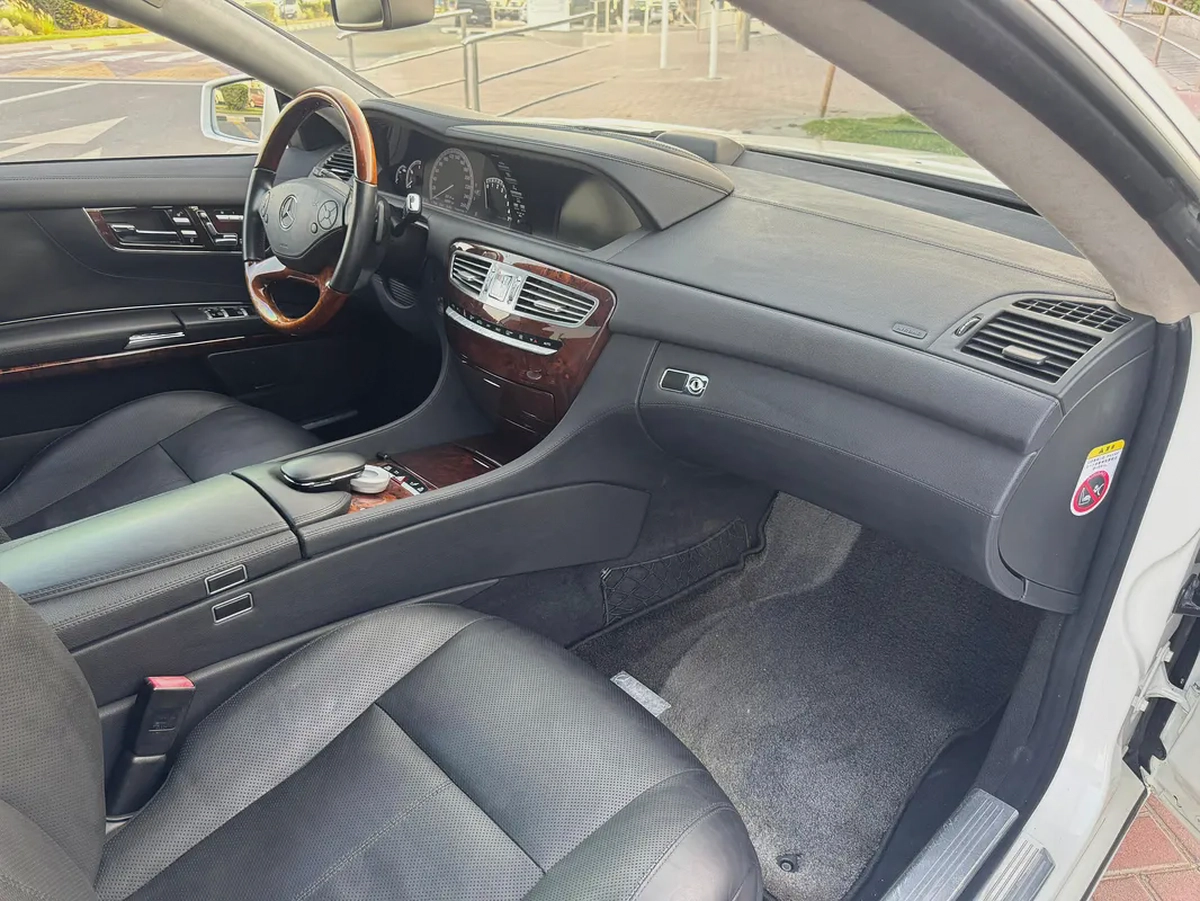 Mercedes-Benz CL 550, 2012, Japanese Specs-9-9