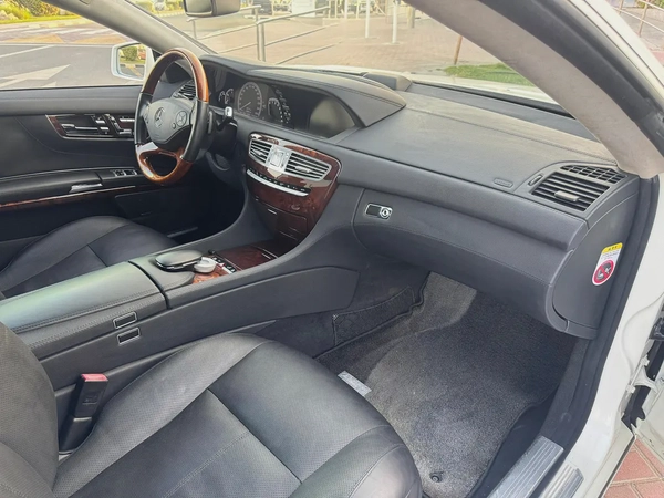 Mercedes-Benz CL 550, 2012, Japanese Specs