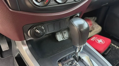 2.5L | SE 4X4 | AUTOMATIC | DOUBLE CABIN | GCC-5