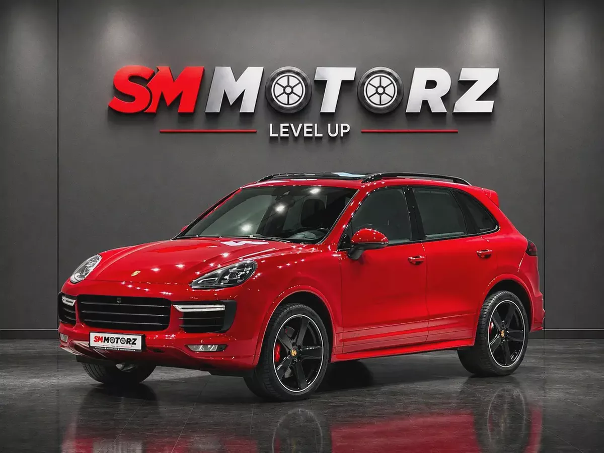 Porsche Cayenne GTS 2016 | GCC Specs | Pristine Condition-2-2