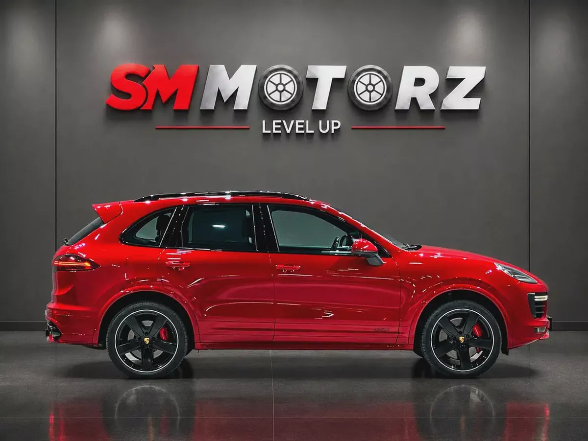 Porsche Cayenne GTS 2016 | GCC Specs | Pristine Condition-3-3