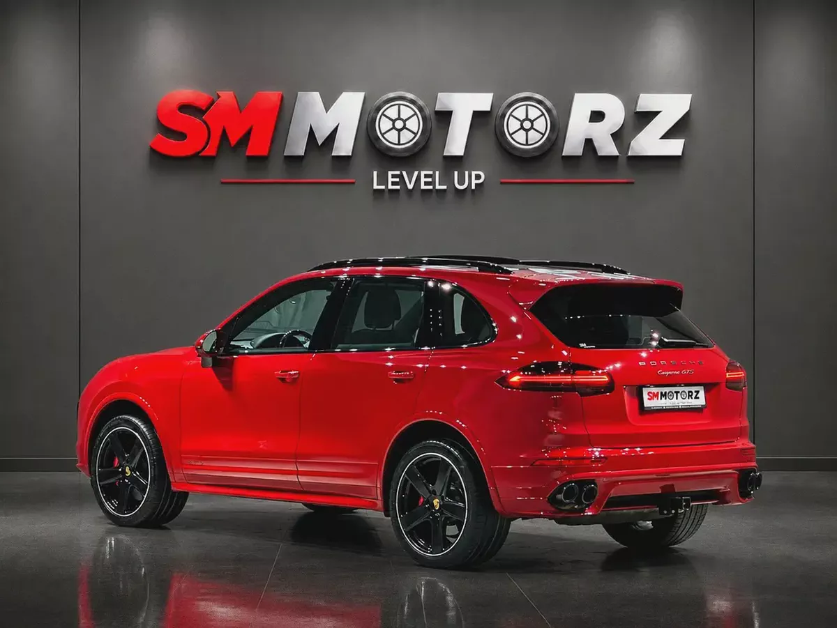 Porsche Cayenne GTS 2016 | GCC Specs | Pristine Condition-6-6