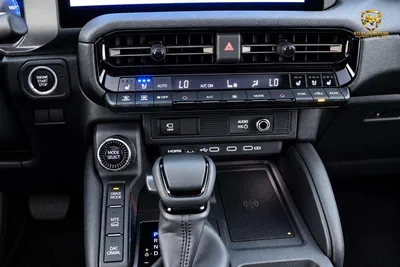 Toyota Prado VXR-22