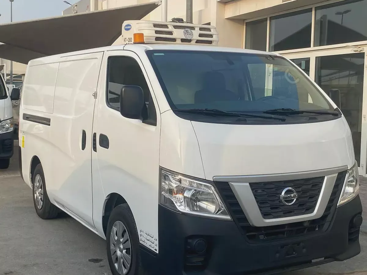 Nissan Urvan Refrigerated Van 2022 White-4-4