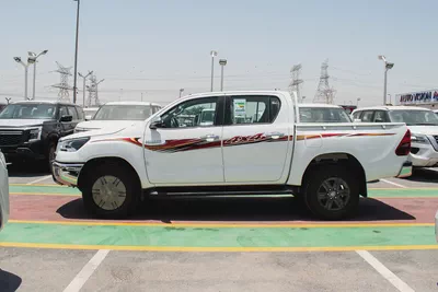 Toyota Hilux Diesel Double Cab GLX 2026 GCC Specs-4