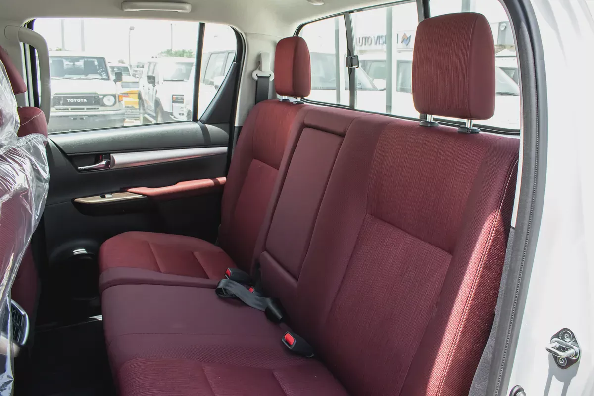 Toyota Hilux Diesel Double Cab GLX 2026 GCC Specs-17-17
