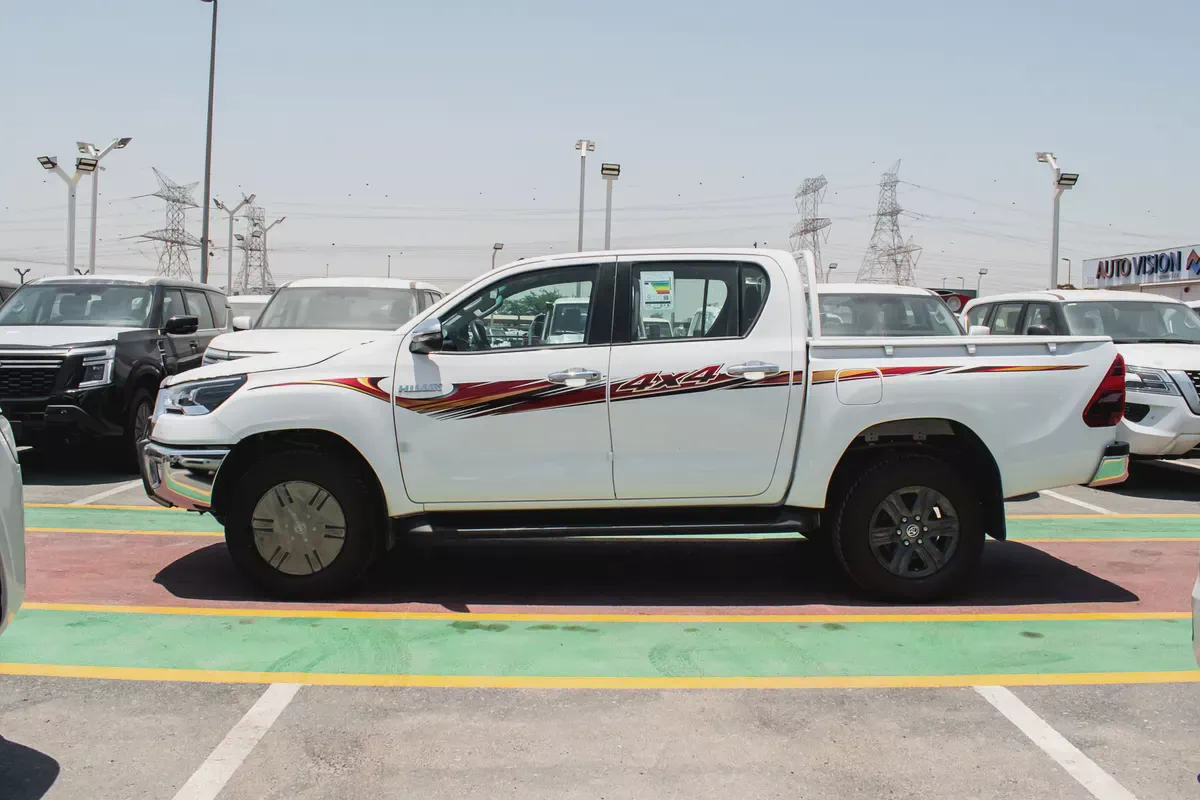 Toyota Hilux Diesel Double Cab GLX 2026 GCC Specs-4-4