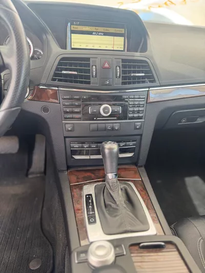Mercedes Benz E350 2011-9