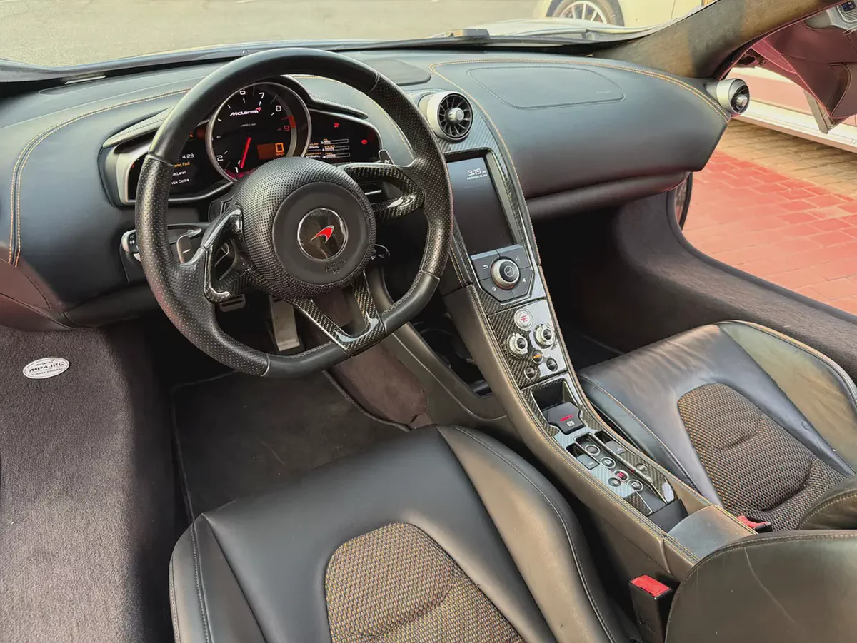 2013 McLaren MP4-12C Spider - Pristine Condition - Japanese Specs-4-4