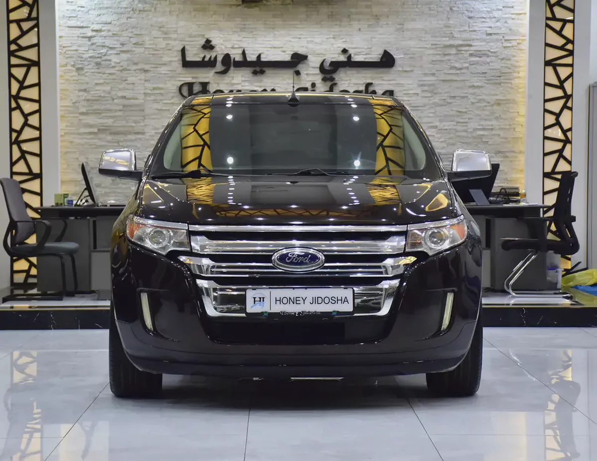 EXCELLENT DEAL for our Ford Edge Limited AWD ( 2014 Model ) in Dark Brown Color GCC Specs