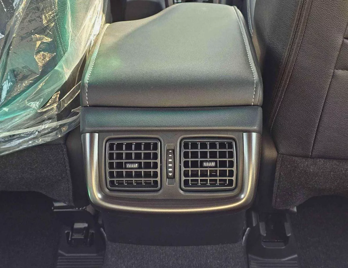 Toyota Hilux GR SPORT WIDE BODY / 4.0L PETROL V6 /OVER FENDER /T-TRONIC/360*CAMERA/DRIVER PWR SEAT (CODE# HGRP2)-13-0