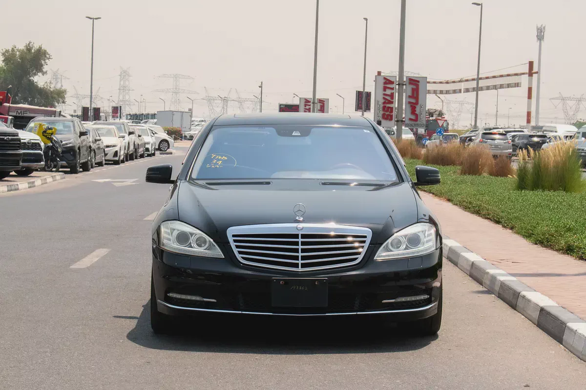 2012 Mercedes-Benz S550L – / Only 82,000 KM | Full Option |-1-1