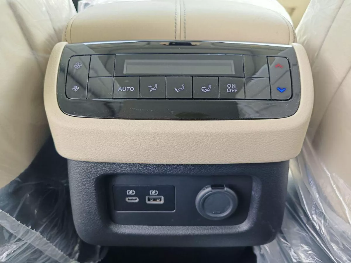Infiniti QX60 LUXE LUXURY / CLIMATE PACKAGE / 3.5L PETROL V6/ PANORAMIC ROOF / (CODE # IQX60L)-14-0