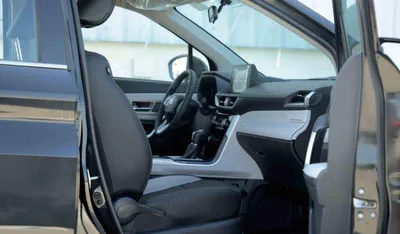 Toyota Veloz GX 1.5L FULL OPTION-6