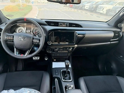 Toyota Hilux Hilux GR sport 2.8L diesel 2026 full option-11