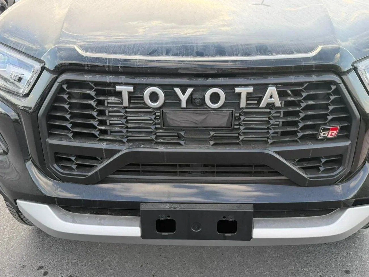 Toyota Hilux Hilux GR sport 2.8L diesel 2026 full option-6-6