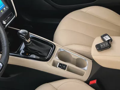 2023 MG 5 Luxury - GCC Specs - Full Option - Under Warranty-5
