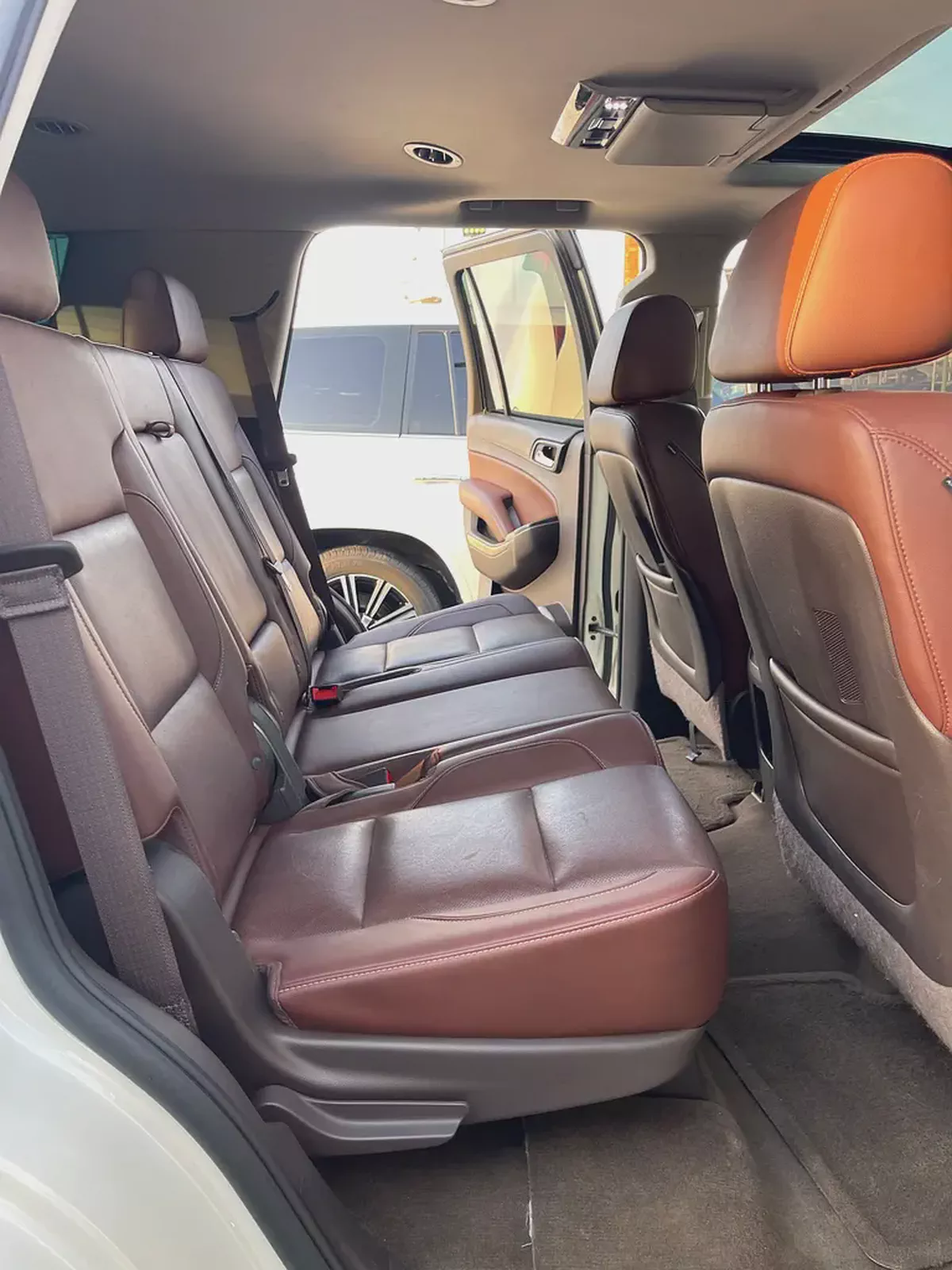 2015 Chevrolet Tahoe LTZ - GCC Specs-13-13