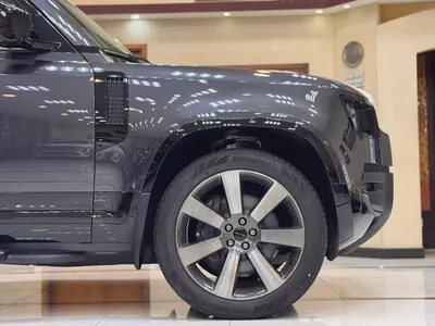 Land Rover Defender 110 X-Dynamic HSE 2026 GCC Specs-8