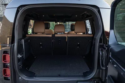 Land Rover Defender 110 2025-19