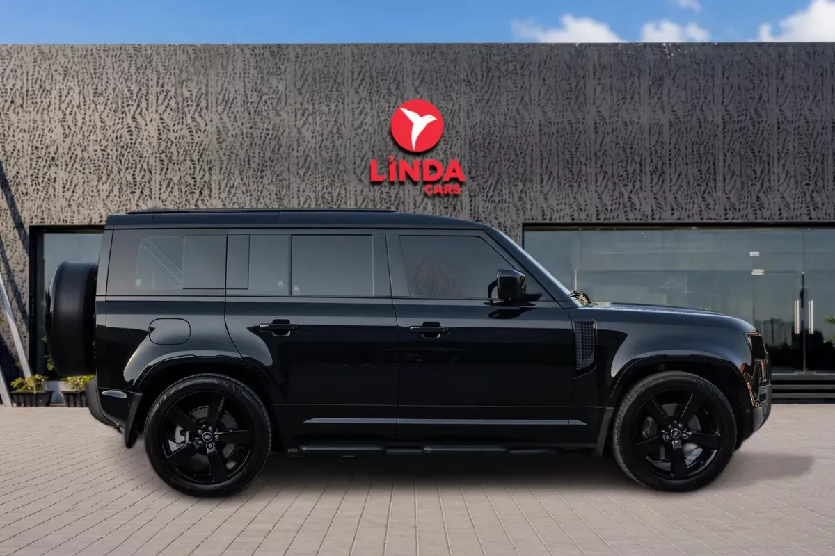 Land Rover Defender 110 2025-18-18