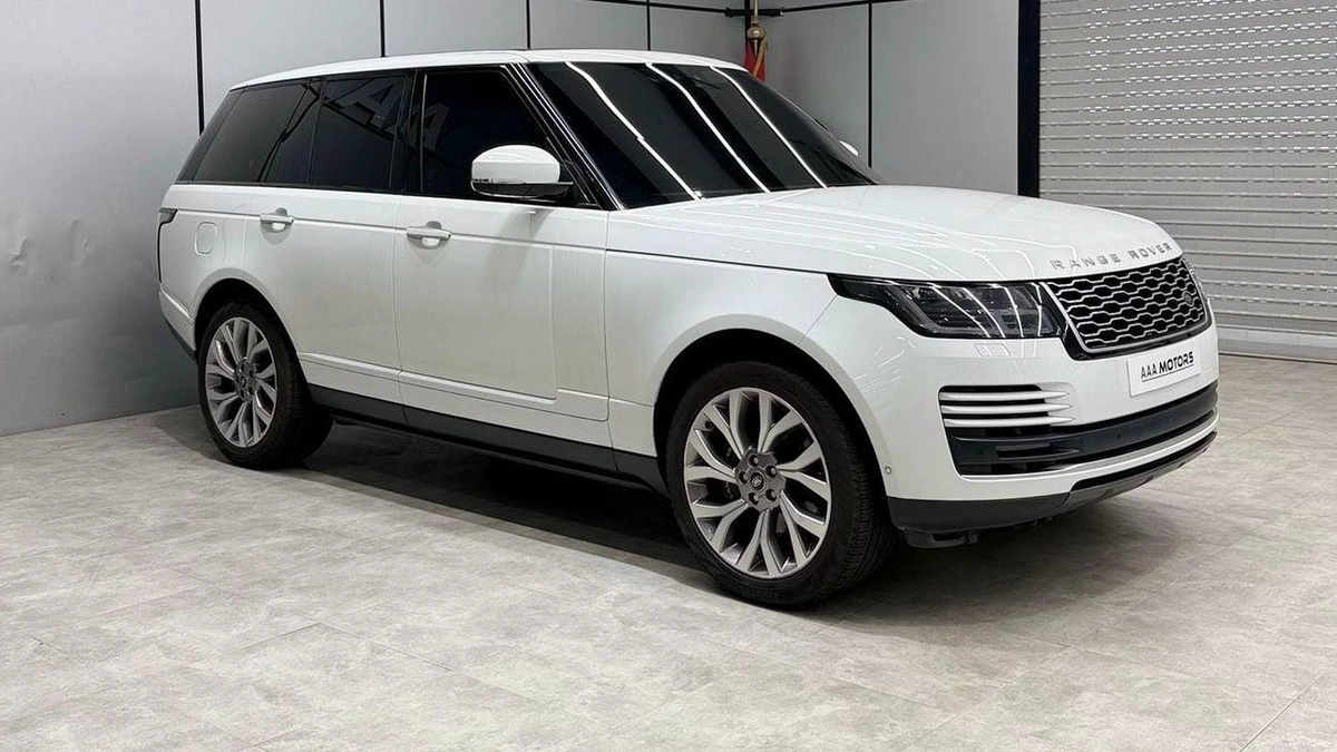 Land Rover Range Rover VOGUE SE VOGUE P400 SE | GCC | Full Option | V6 |-4-4