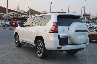 Used Toyota Land Cruiser Prado 5 Door 4.0L (Automatic) 2022-8