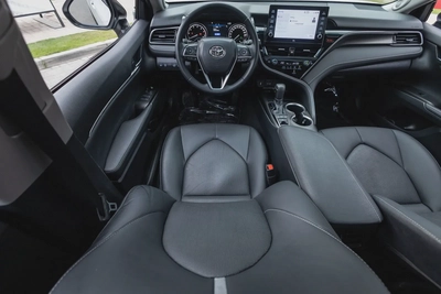 Toyota Camry 2024-13