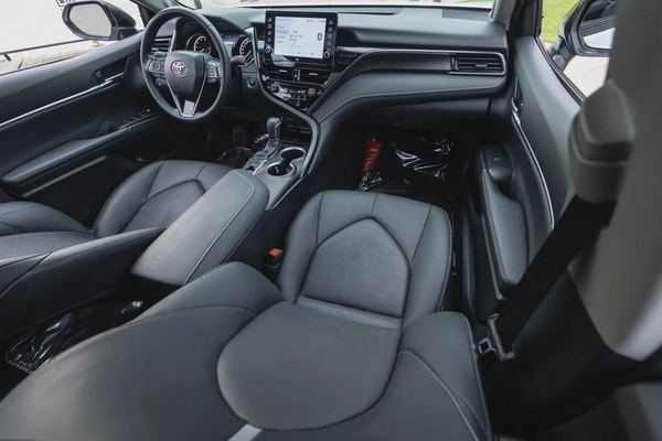 Toyota Camry 2024