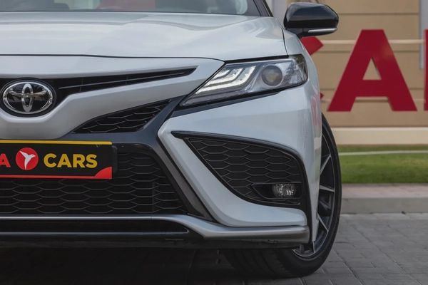 Toyota Camry 2024