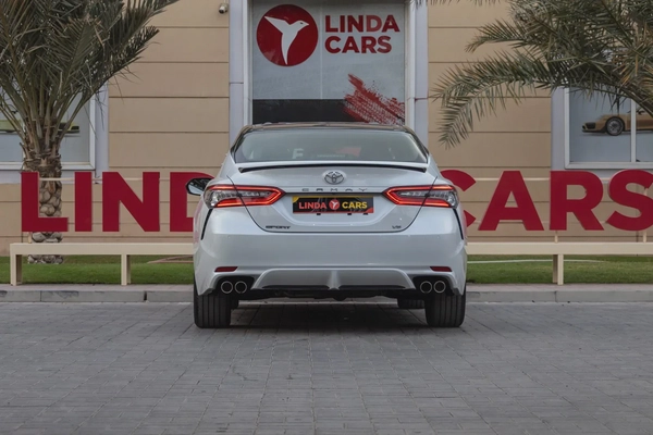 Toyota Camry 2024