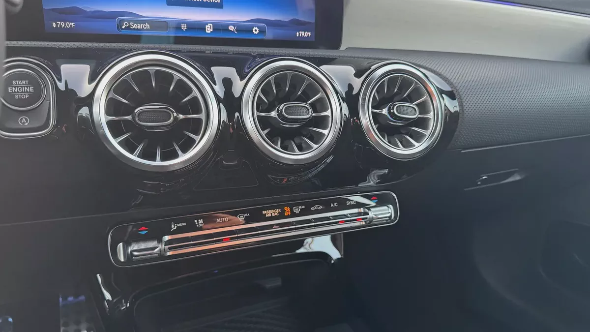 CLA 250 AMG-8-8