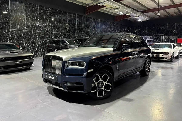 Rolls-Royce Cullinan Black Badge 2021 | Exclusive offer | GCC specs | Low Mileage | Well Maintained