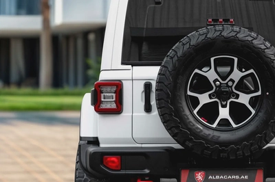 3,036 P.M |  Wrangler Unlimited Rubicon | 0% Downpayment | Perfect Condition!-5