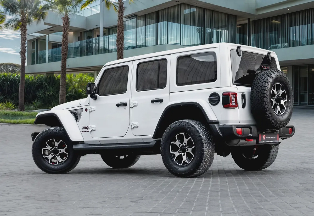 3,036 P.M |  Wrangler Unlimited Rubicon | 0% Downpayment | Perfect Condition!-2-2