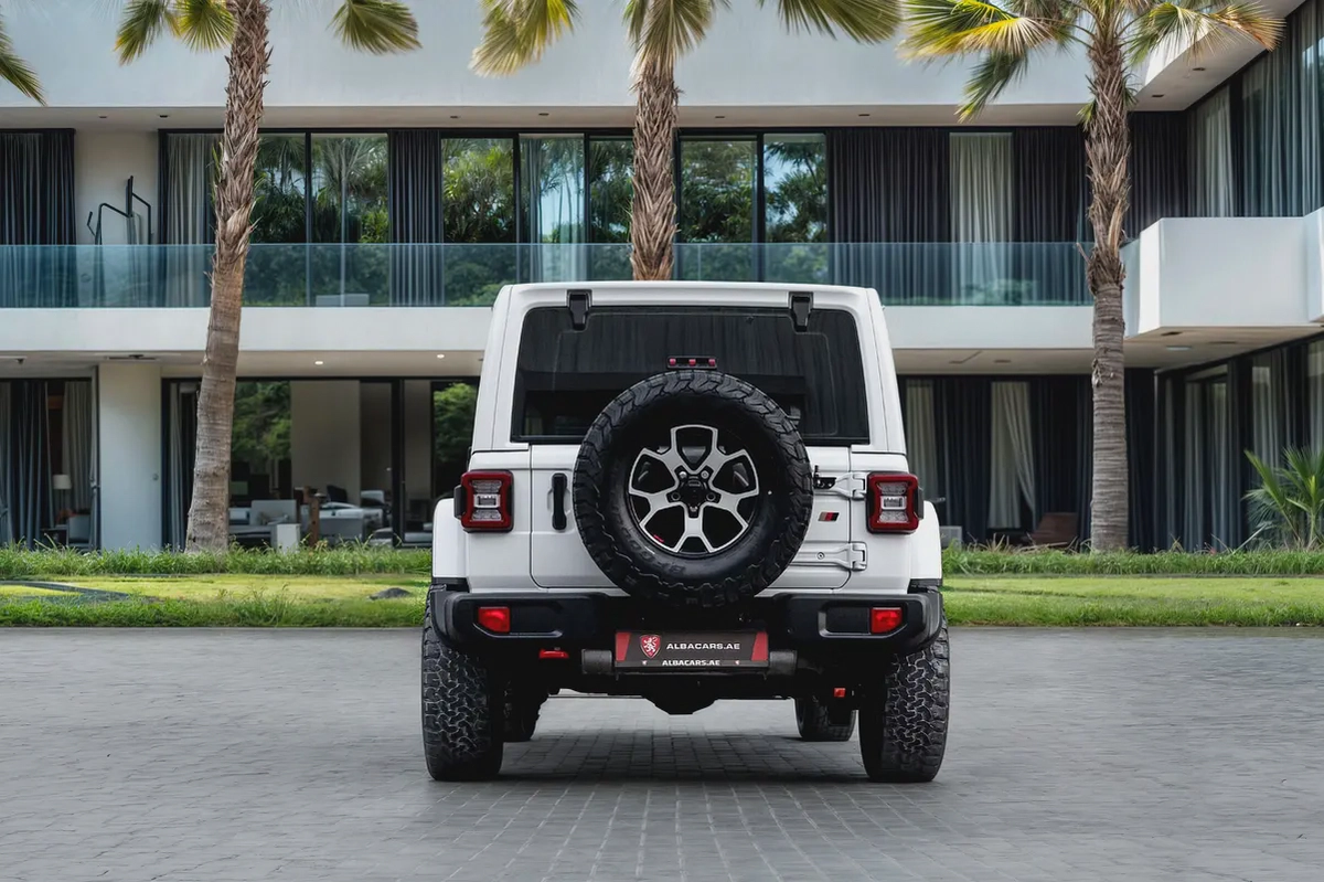3,036 P.M |  Wrangler Unlimited Rubicon | 0% Downpayment | Perfect Condition!-4-4