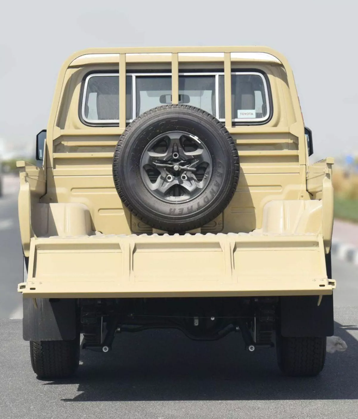 Toyota Land Cruiser Pick Up DC 2.8AT diesel-3-0