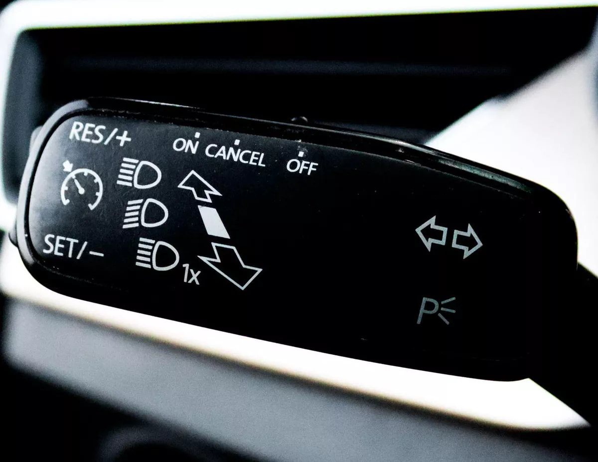 Skoda KAMIQ STYLE LEATHER Skoda Kamiq | 1.6 L | 2023 | GCC | Accident-Free | In Excellent Condition | 890 P.M-13-0