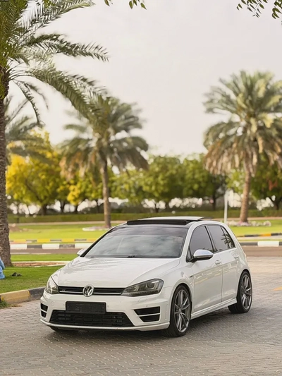 GCC Specs 2015 Volkswagen Golf R - Well Maintained-0