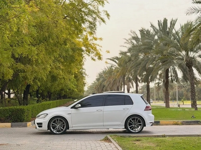 GCC Specs 2015 Volkswagen Golf R - Well Maintained-19