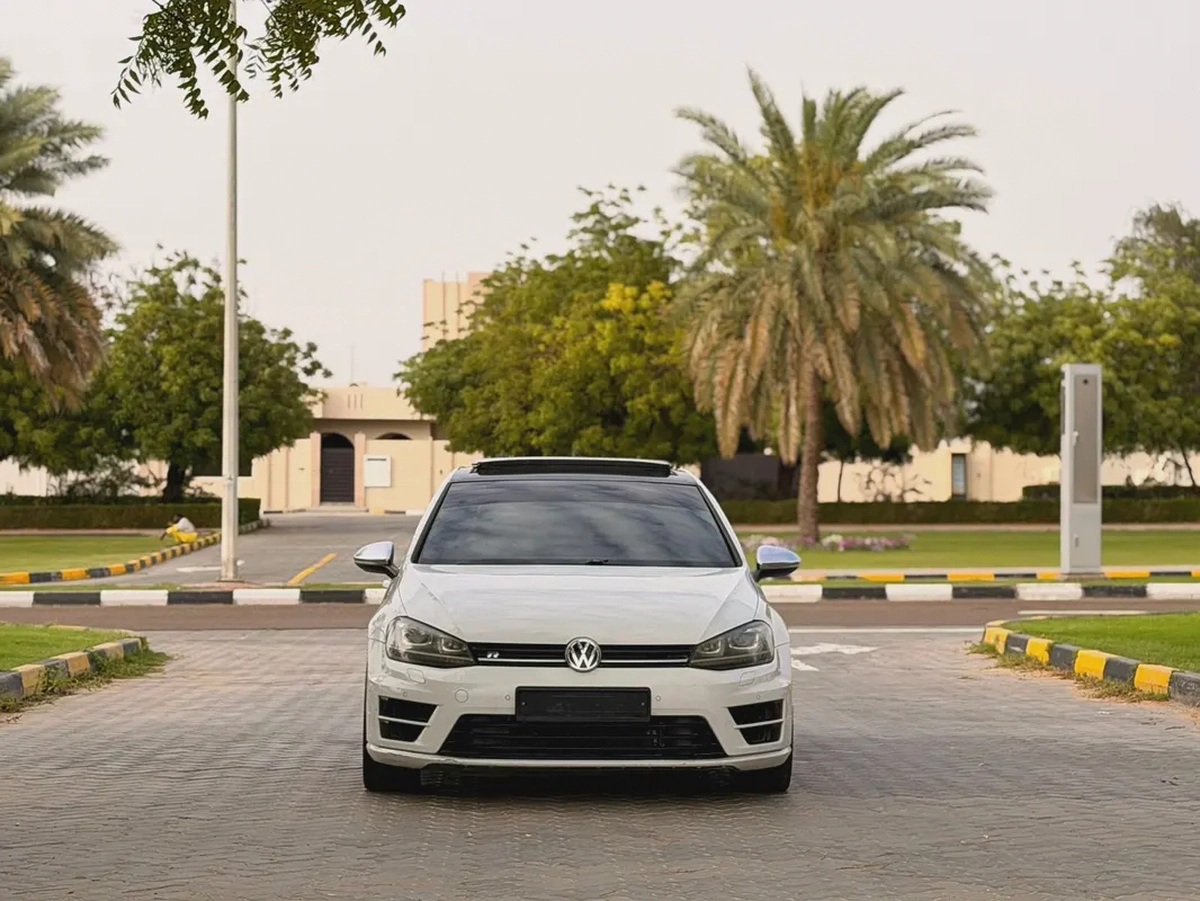 GCC Specs 2015 Volkswagen Golf R - Well Maintained-5-5