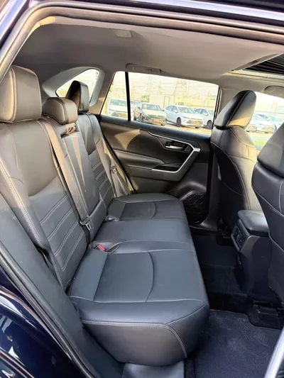 Toyota RAV4 XLE Full option 2025-15
