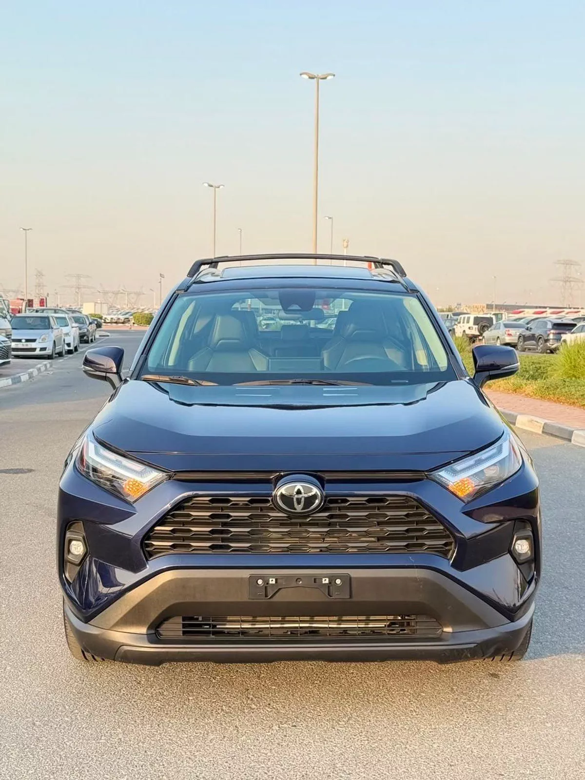 Toyota RAV4 XLE Full option 2025-1-0