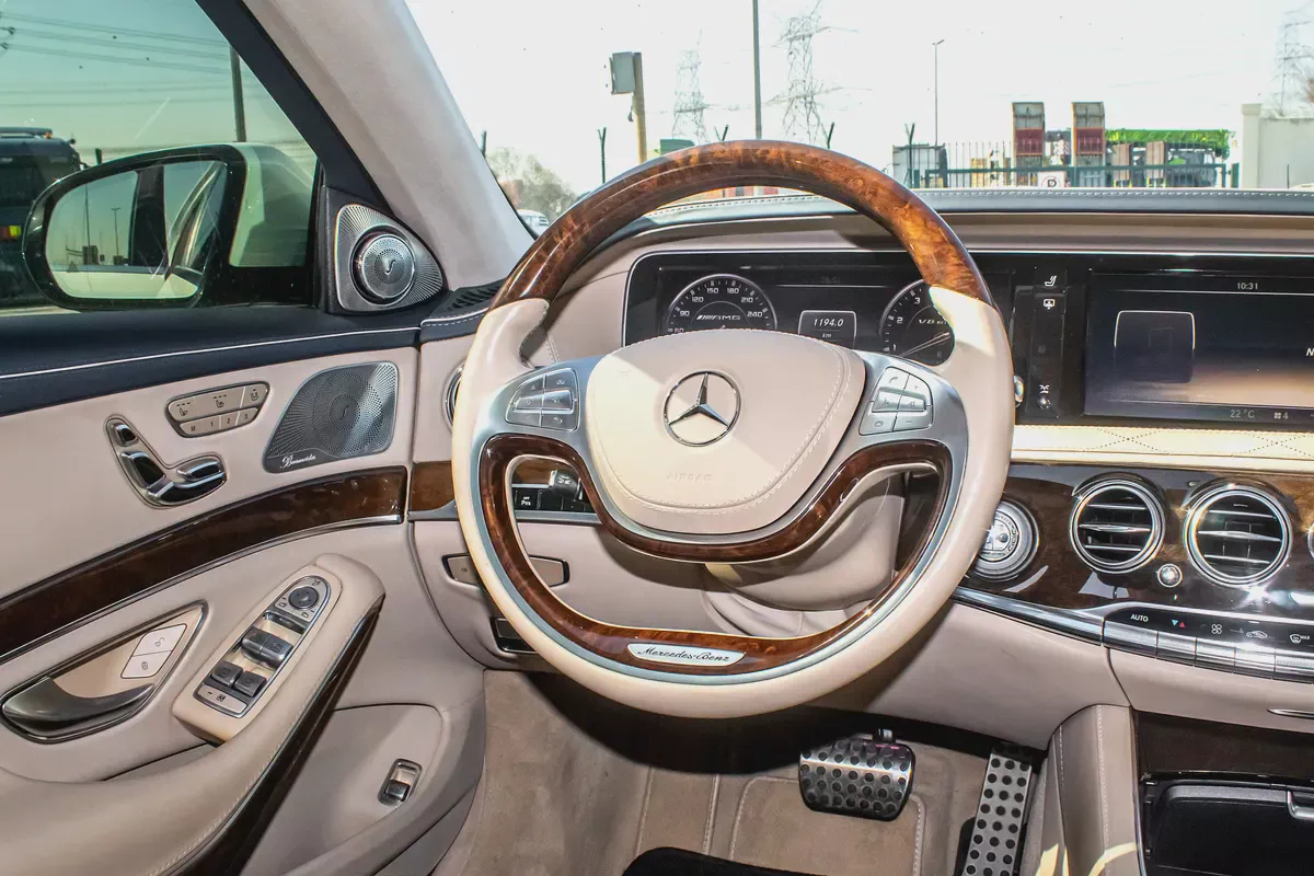 2014 - MERCEDES BENZ S550 - IMMACULATE CONDTION - LOW MILLAGE-10-10