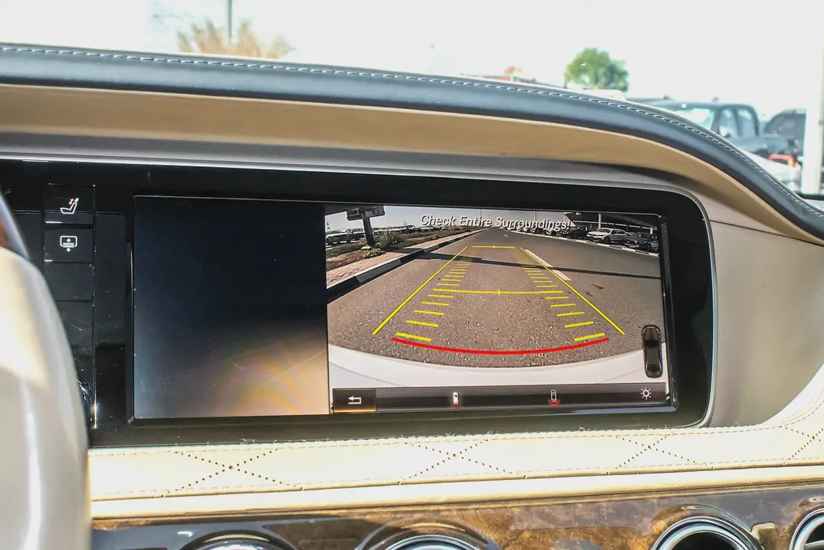 2014 - MERCEDES BENZ S550 - IMMACULATE CONDTION - LOW MILLAGE-14-14