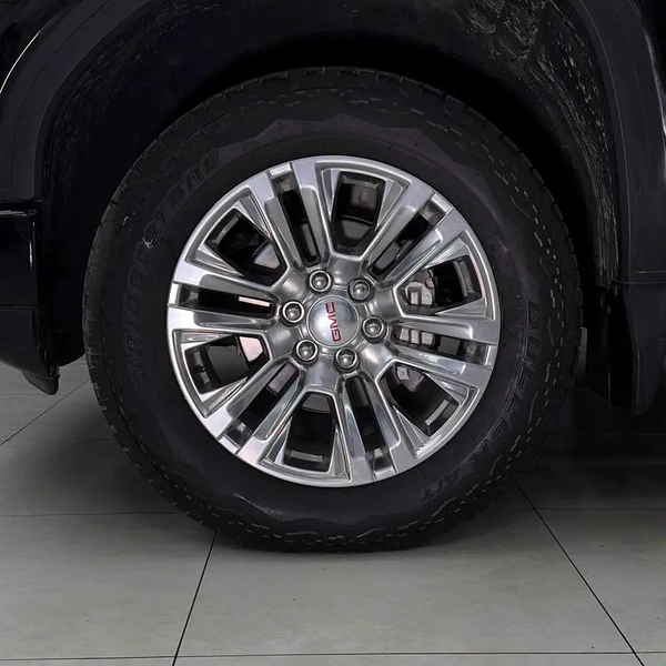 2025 GMC Sierra Denali Duramax Diesel 3.0L Turbo